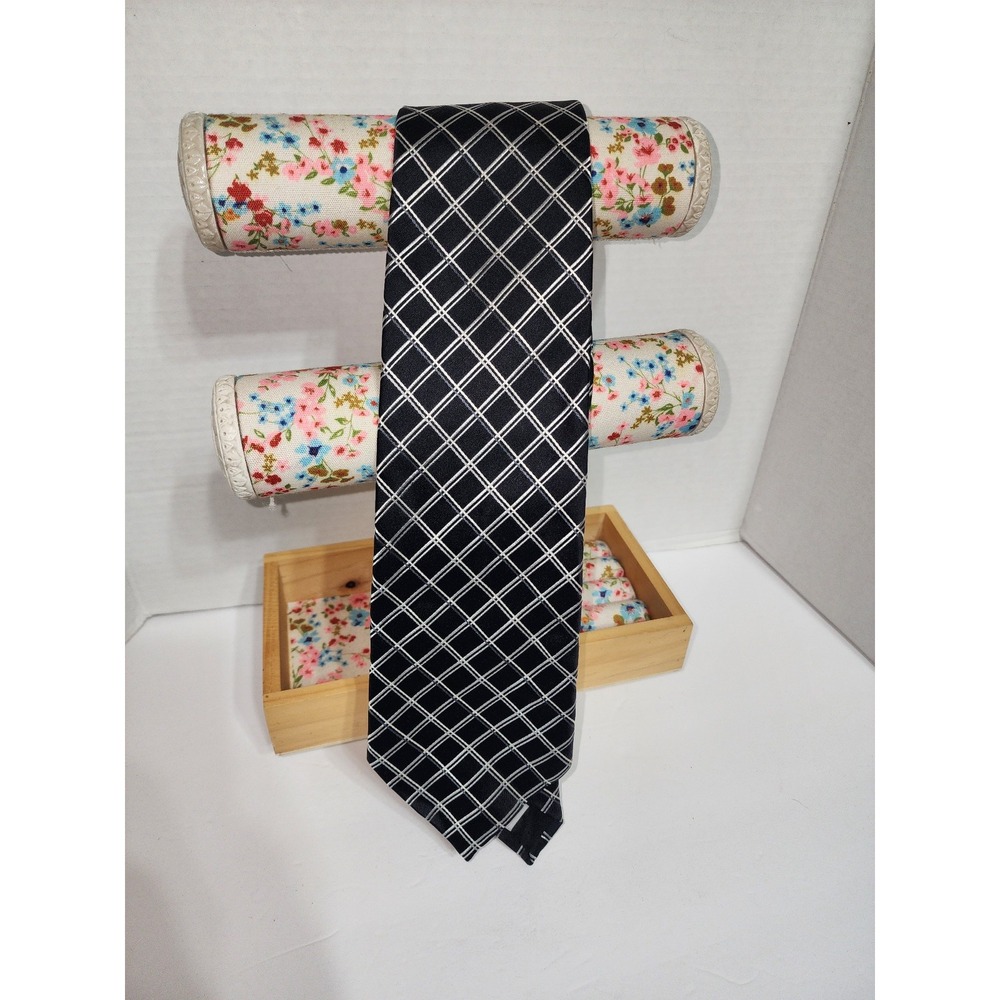 Van Heusen Silk‎ Tie Black Classy